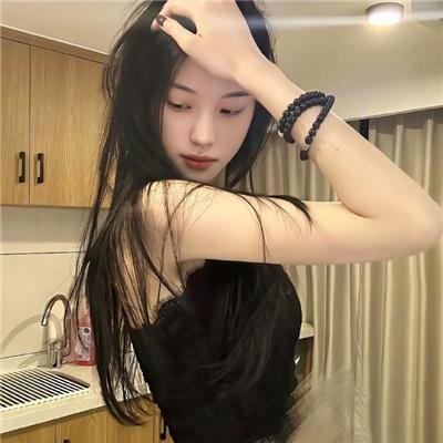 爱长颈鹿的女人